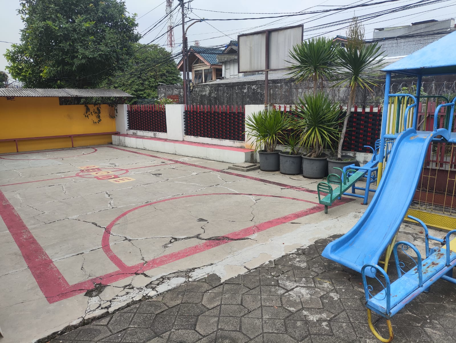 Lapangan Olahraga